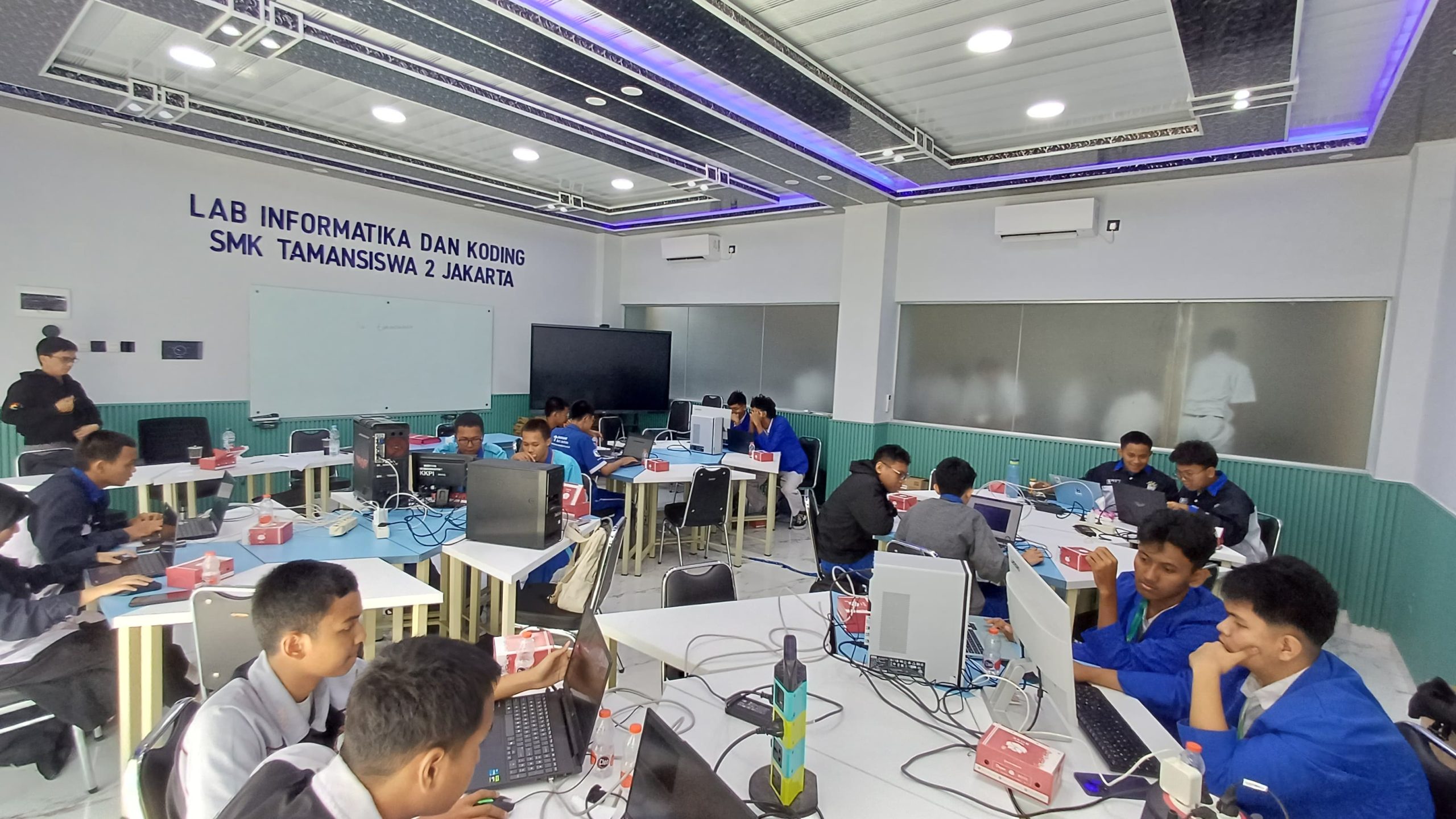 LAB INFORMATIKA DAN KODING
